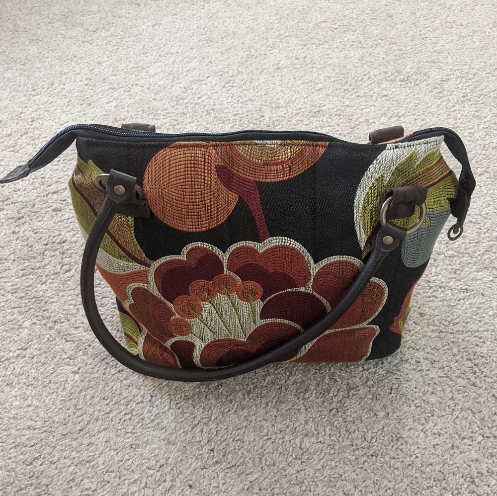 Lovely Floral Bag 🌺